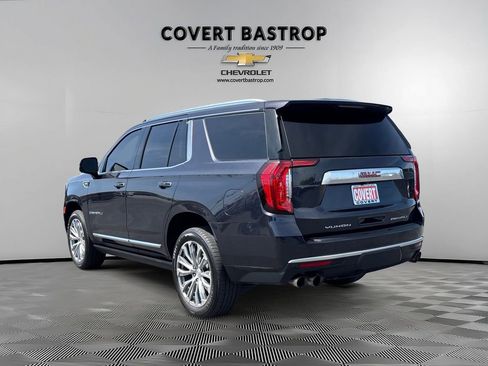 Used 2023 GMC Yukon Denali RWD image 4