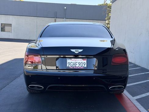 Used 2014 Bentley Flying Spur W12 image 12