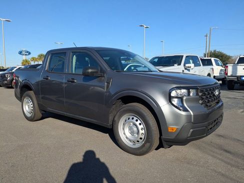 New 2025 Ford Maverick XL image 2