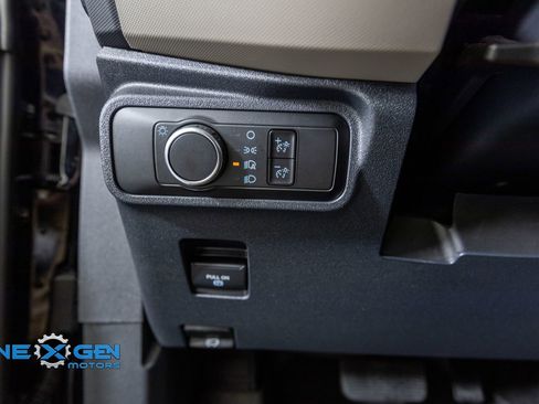 Used 2024 Ford Bronco Wildtrak image 22