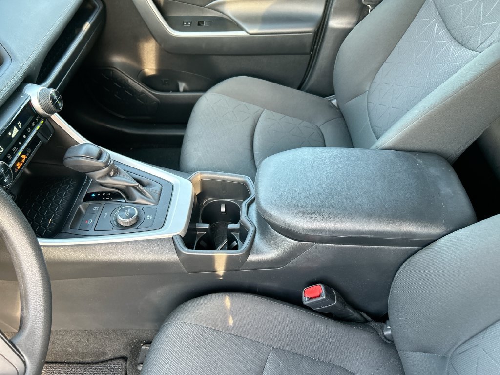 Certified 2024 Toyota RAV4 XLE AWD/4WD image 29