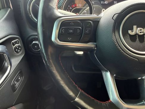 Used 2021 Jeep Wrangler Unlimited Rubicon AWD/4WD image 15