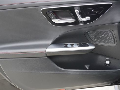 Used 2024 Mercedes-Benz C 43 AMG 4MATIC Sedan image 28