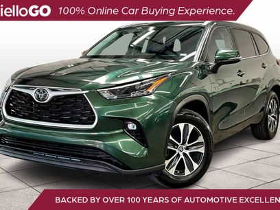 Used 2024 Toyota Highlander LE