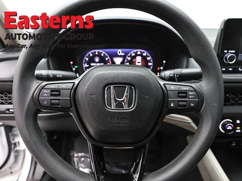 Used 2025 Honda Accord LX image 10