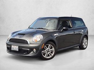 Used 2011 MINI Cooper Clubman S FWD video 1