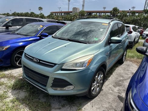 Used 2013 Ford Escape SE FWD image 9