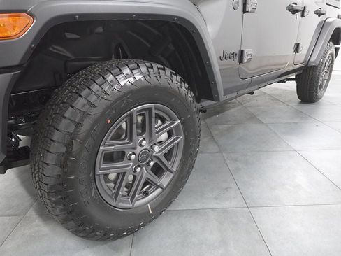 New 2026 Jeep Wrangler Sport S image 28