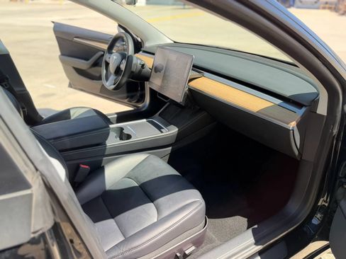 Used 2021 Tesla Model 3 Long Range AWD/4WD image 21