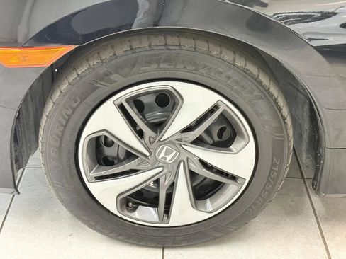Used 2020 Honda Civic LX image 38