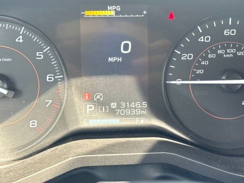 Used 2021 Subaru Crosstrek 2.0i Premium AWD/4WD image 18