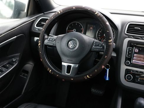 Used 2012 Volkswagen Eos Komfort FWD image 30