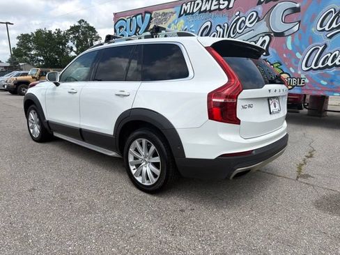 Used 2016 Volvo XC90 T6 Momentum AWD/4WD image 4