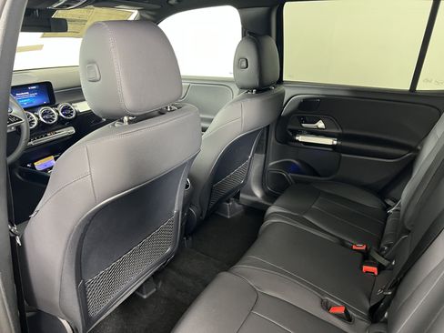 New 2026 Mercedes-Benz GLB 250 4MATIC image 22