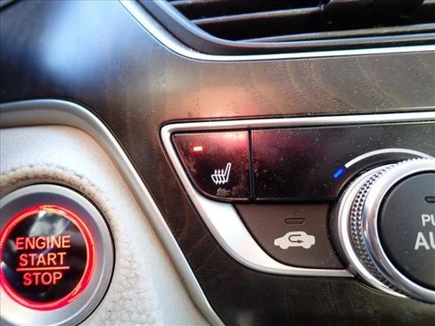 Used 2021 Honda Accord EX-L image 16