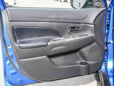 Used 2024 Mitsubishi Outlander Sport SE image 21