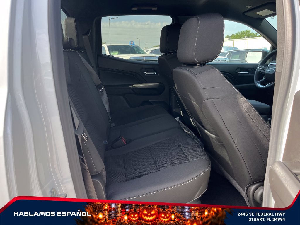 New 2026 GMC Canyon Elevation RWD image 17