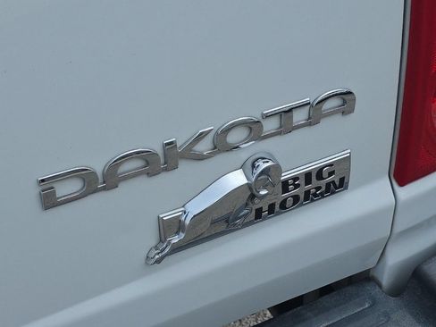 Used 2011 Dodge Dakota Big Horn RWD image 7