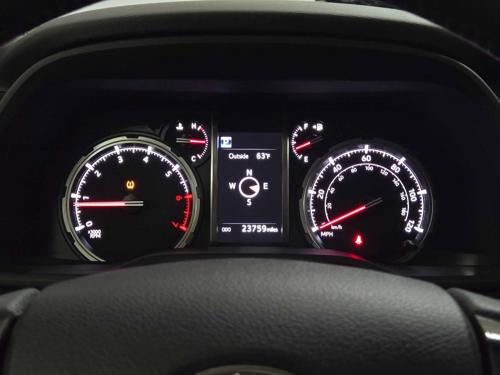 Used 2021 Toyota 4Runner TRD Off-Road Premium w/ Moonroof Package AWD/4WD image 25