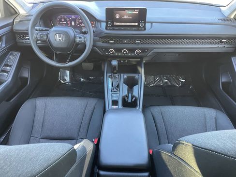 Used 2024 Honda Accord EX image 17