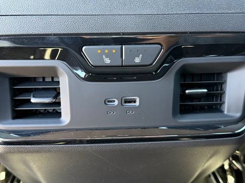 New 2026 GMC Sierra 1500 AT4 w/ AT4 Premium Package AWD/4WD image 15
