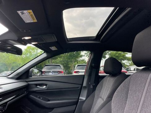 Certified 2024 Honda Accord Sport image 29