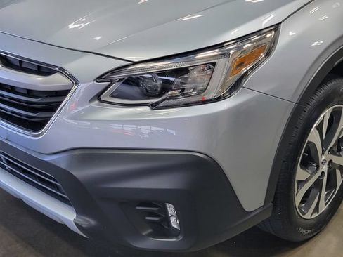 Used 2021 Subaru Outback Limited w/ Popular Package #2 AWD/4WD image 9