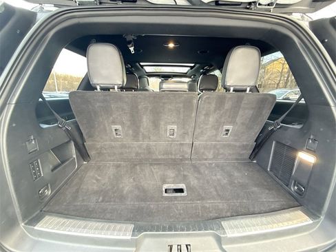 Used 2023 Lincoln Navigator Reserve image 21