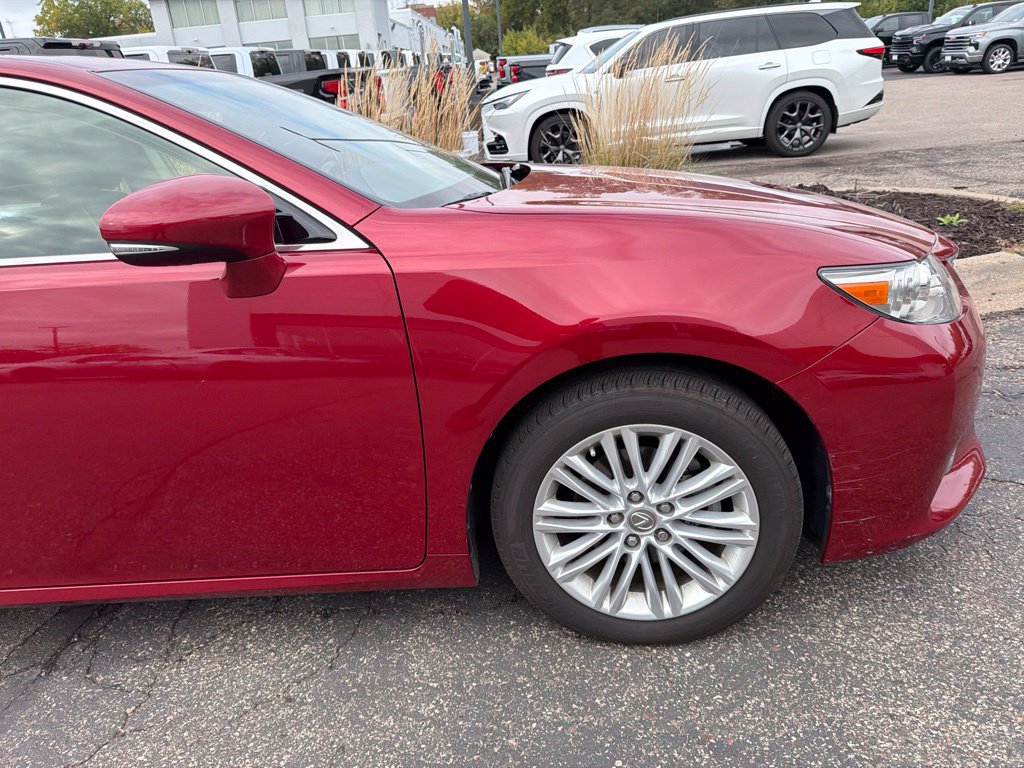 Used 2013 Lexus ES 350 w/ Luxury Pkg FWD image 14