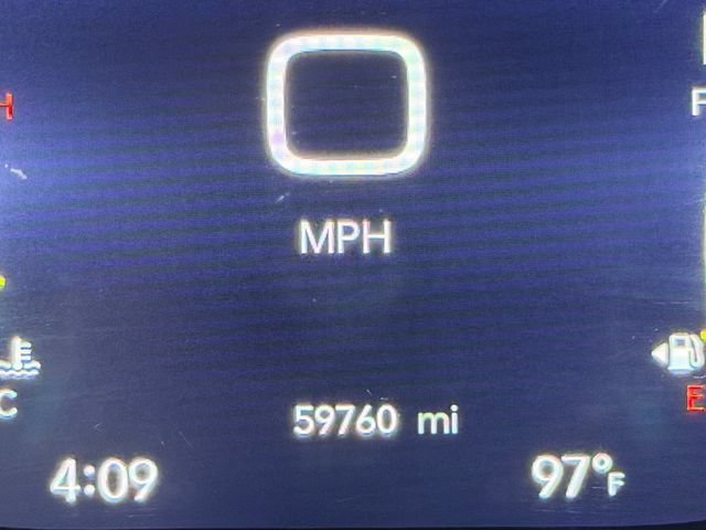 Used 2025 Chrysler Pacifica Limited FWD image 35