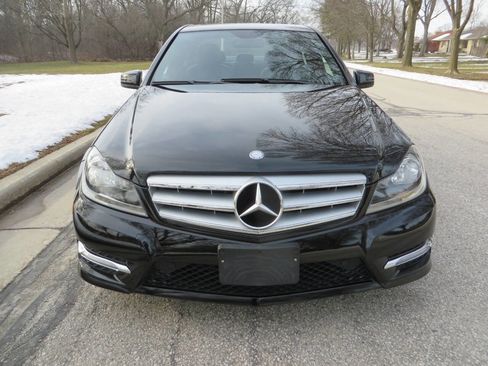 Used 2012 Mercedes-Benz C 300 C 300 Luxury 4MATIC AWD 4dr Se image 8