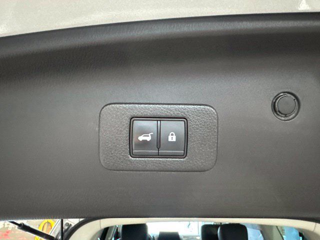 Certified 2023 Nissan Armada Platinum w/ Captain's Chairs Package AWD/4WD image 15