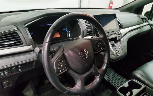 Used 2024 Honda Odyssey Sport image 27