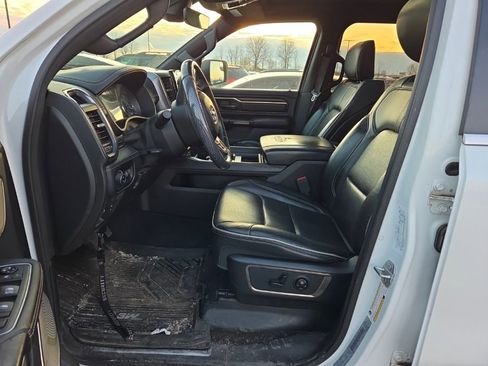 Used 2019 RAM 1500 Limited image 8