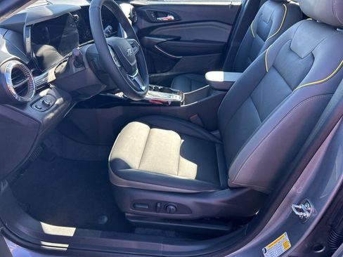 New 2026 Chevrolet Trax ACTIV w/ Sunroof Package image 12