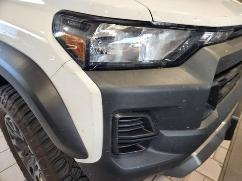 Used 2024 Chevrolet Colorado Trail Boss w/ Advanced Trailering Package AWD/4WD image 6