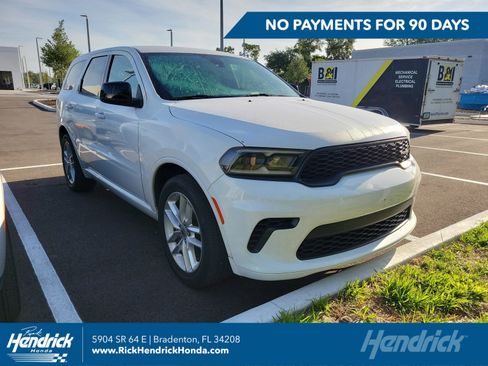 Used 2023 Dodge Durango GT RWD image 1