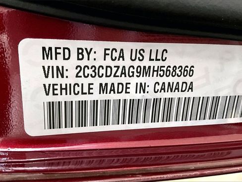 Used 2021 Dodge Challenger SXT image 32