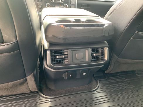 Used 2022 Ford F150 Lariat image 24
