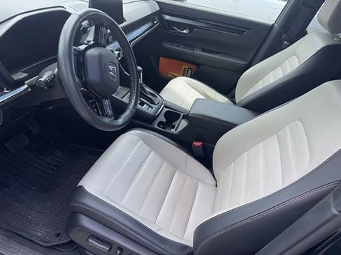 Used 2024 Honda CR-V Sport Touring image 7