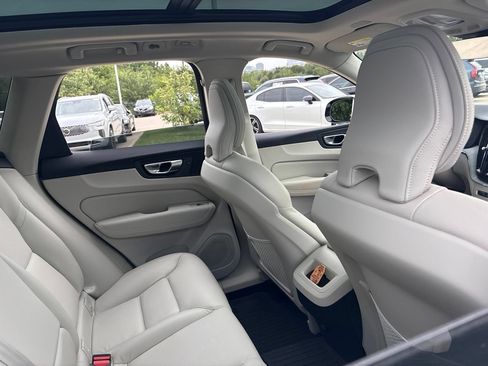 Certified 2025 Volvo XC60 B5 Plus w/ Protection Package Premier AWD/4WD image 12