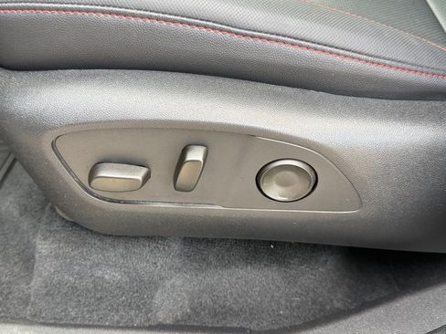 Used 2024 Chevrolet Traverse Z71 image 30