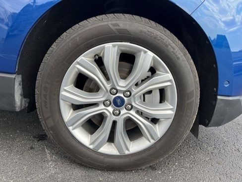 Used 2021 Ford Edge Titanium w/ Equipment Group 301A image 21