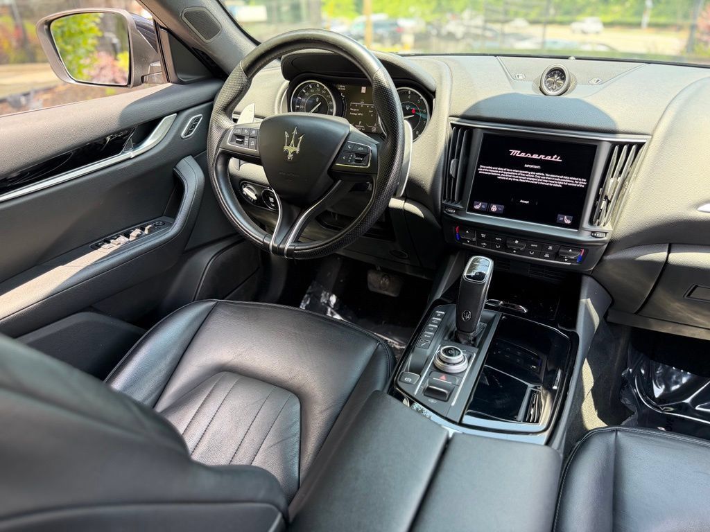 Used 2023 Maserati Levante Modena AWD/4WD image 42