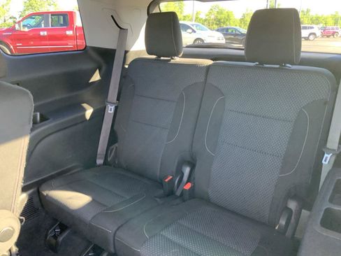 Used 2021 GMC Acadia SLE w/ Elevation Edition FWD image 57