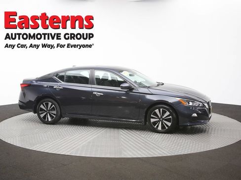 Used 2021 Nissan Altima 2.5 SV w/ SV Premium Package FWD image 47