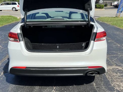 Used 2016 Kia Optima EX image 29