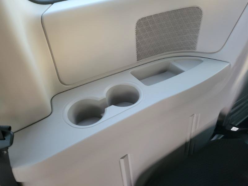 Used 2019 Dodge Grand Caravan SE w/ Power Convenience Group I FWD image 23