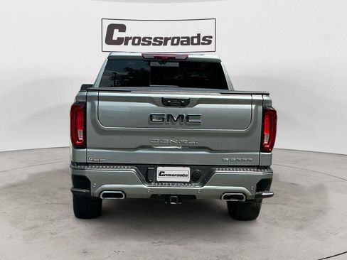 Used 2025 GMC Sierra 1500 Denali Ultimate AWD/4WD image 4