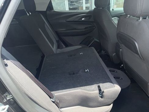 Used 2025 Chevrolet TrailBlazer LT FWD image 13